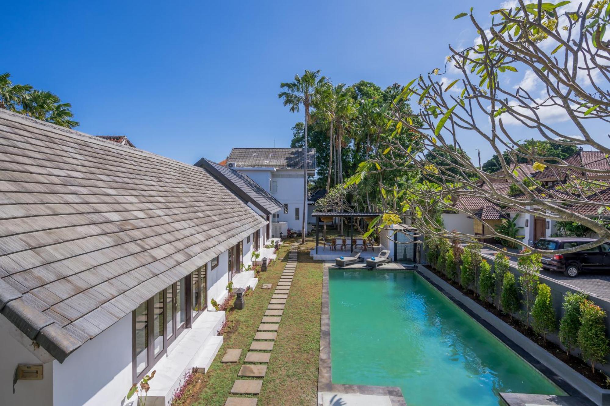 Villa Olivia Estate