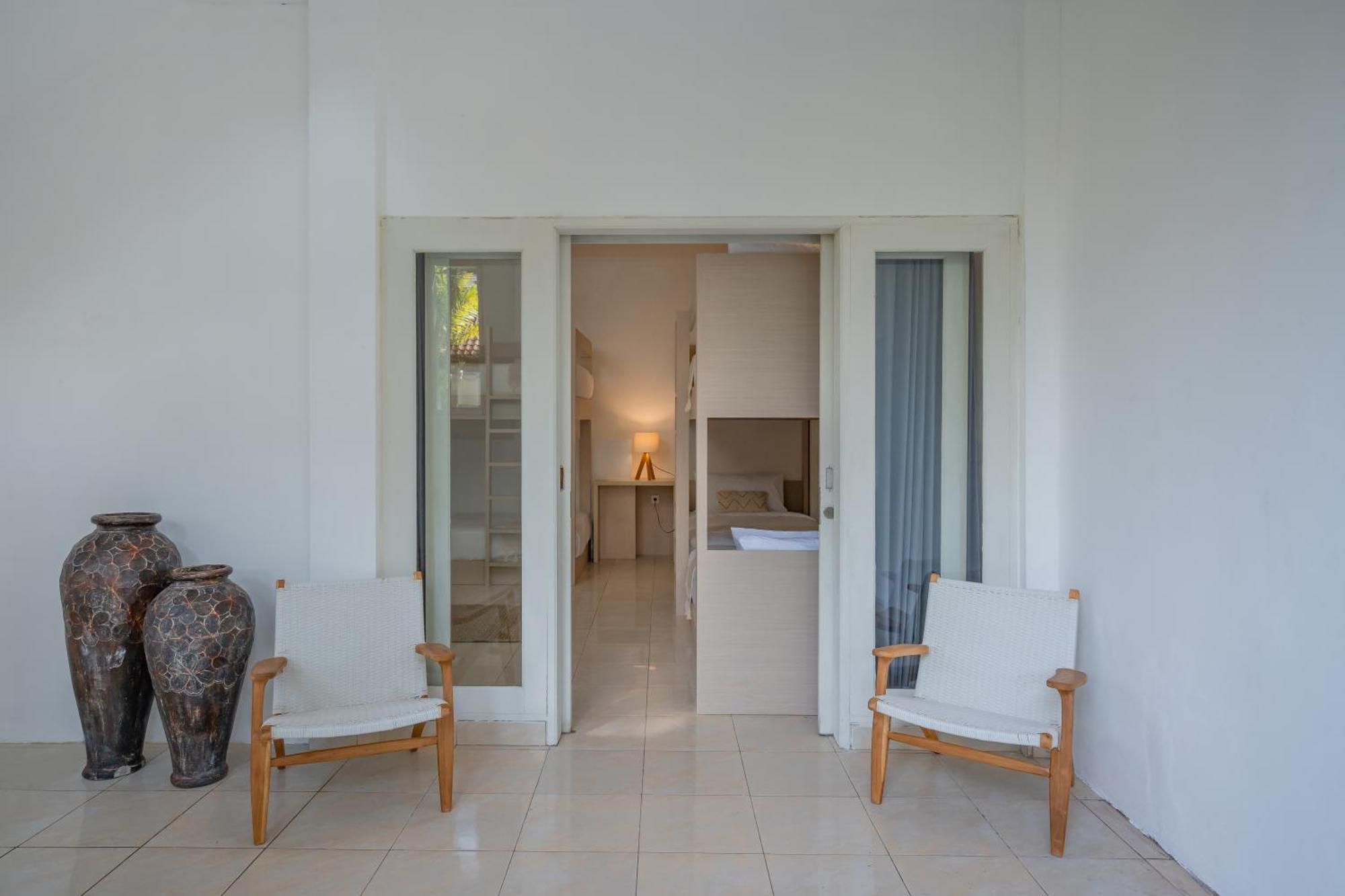 Villa Olivia Estate