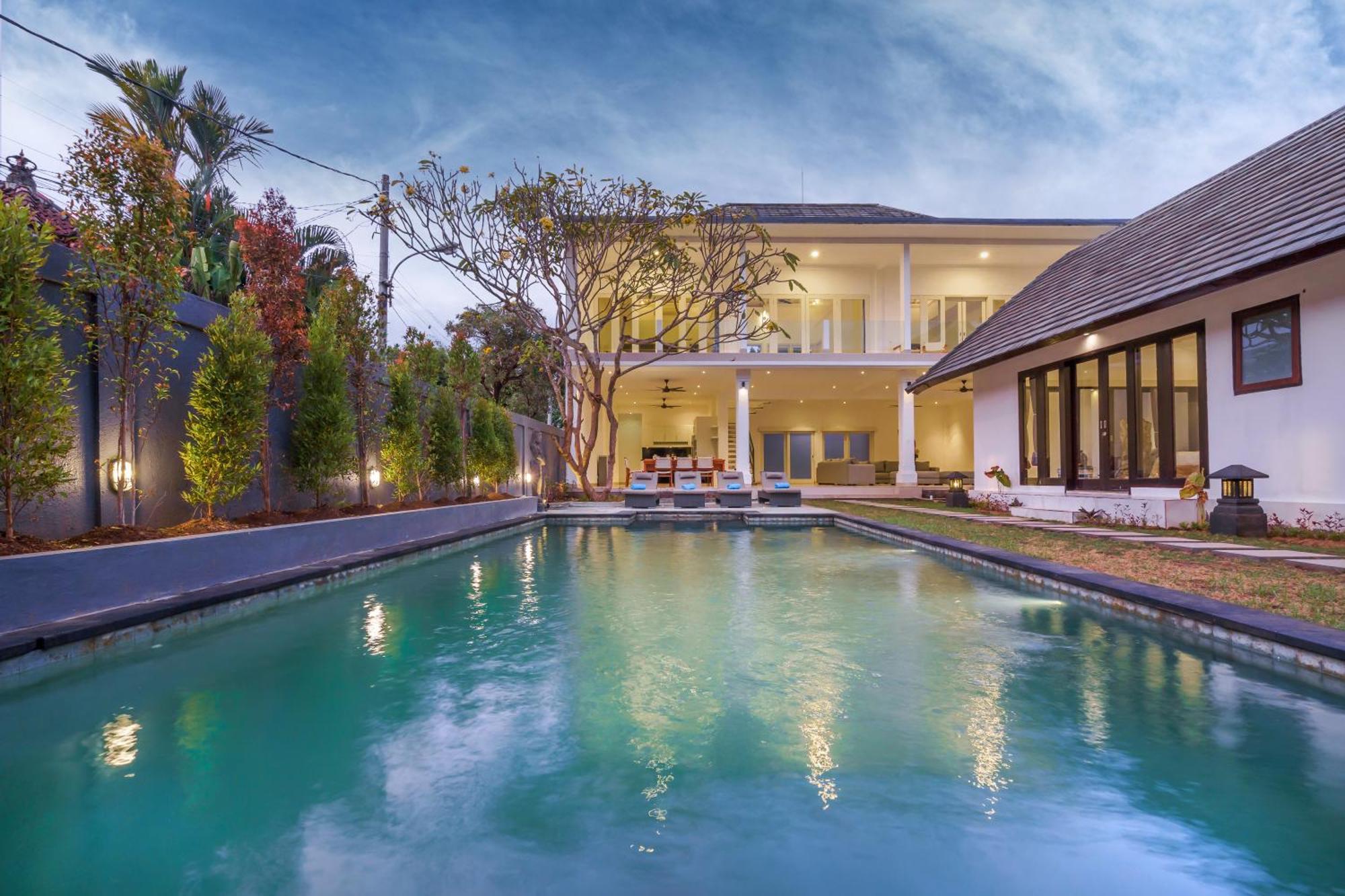 Olivia Estate Seminyak (Bali)