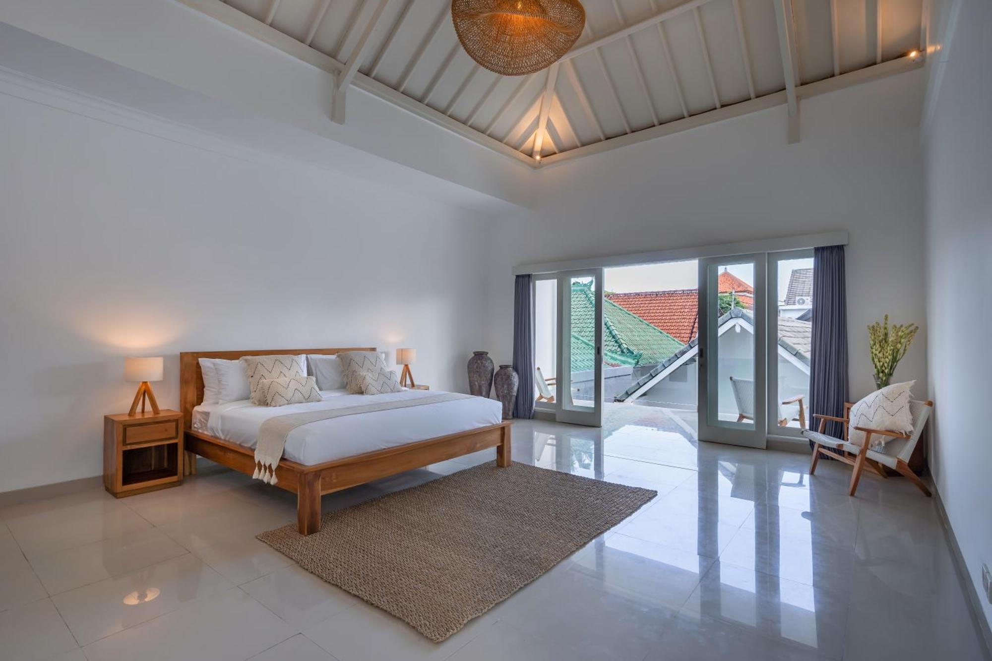 Villa Olivia Estate